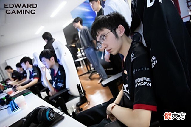 【游戏迷】LOL全球战队实力榜：LPL前10占据5个名额，RNG比V5更强？