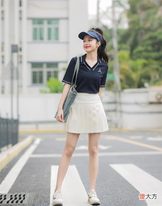 【就爱时尚】夏天穿裙子，选长裙还是短裙？解析你的“腿型条件”，穿对更女神