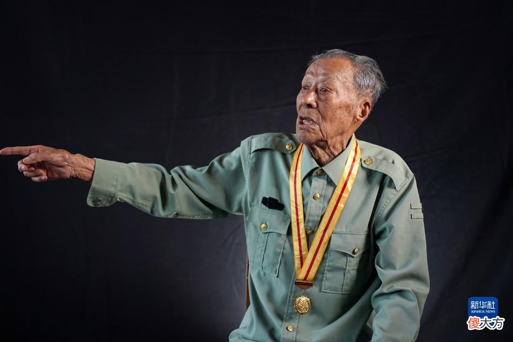 【爱历史】致敬抗战老战士——黄兆文