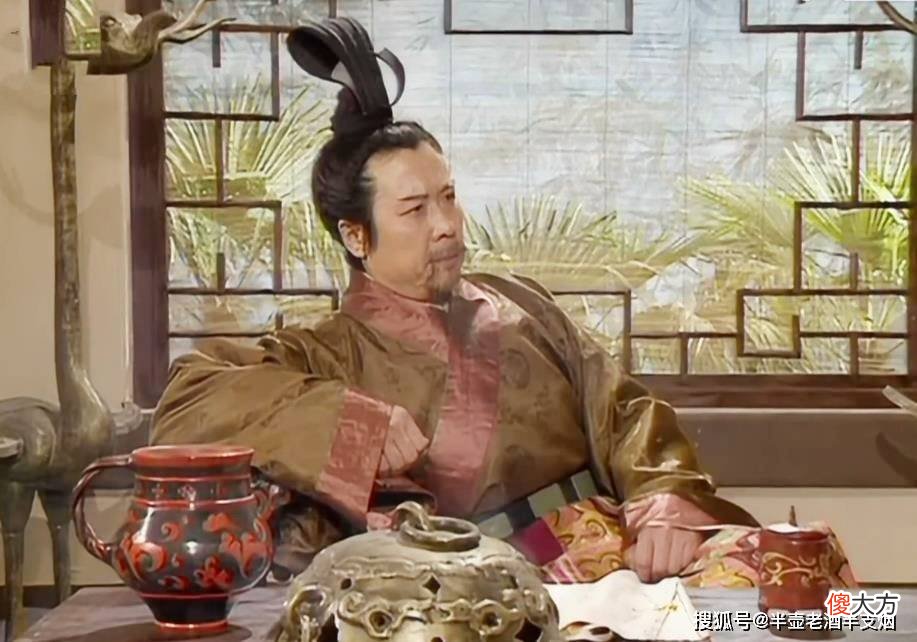 【爱历史】《三国演义》中关羽在败逃的百日之间做了些什么？