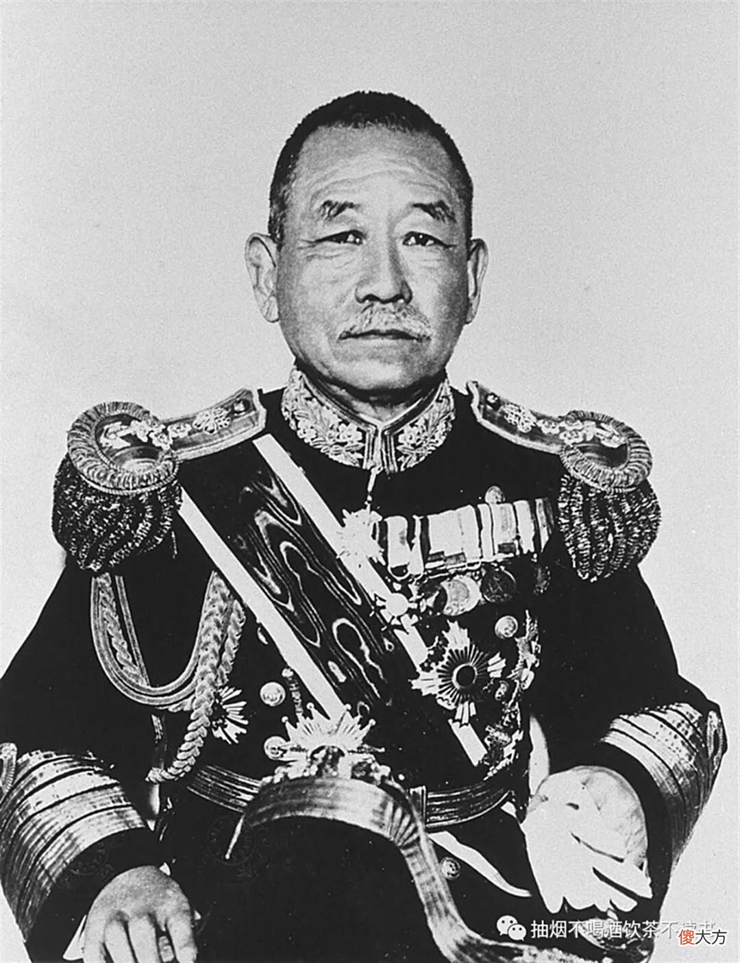 【历史故事】刺杀首相算是日本祖传手艺，“下克上”传统被美国大兵蔑视