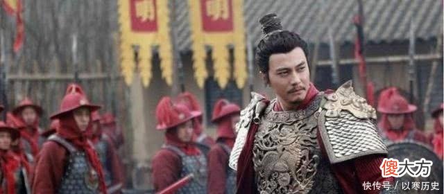 【爱历史】将军见了皇帝一不叩头二不拜谢，众人都说无礼，皇帝却大喜升官
