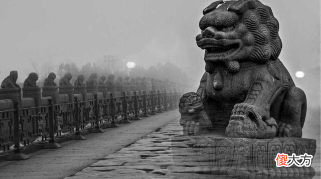 【爱历史】两次被迫入伍，贪生怕死的他，为何能成为七七事变中的关键人物？