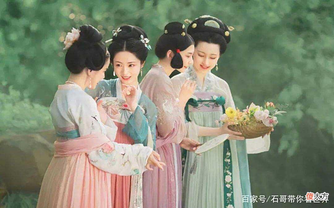 【爱历史】宫女和皇帝在寝宫玩火，皇帝非但没有生气，还册封为妃