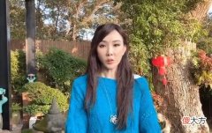 【时尚一点】萧蔷会穿还大胆，透视裙曝光全腿线条，精致少女颜不像51岁