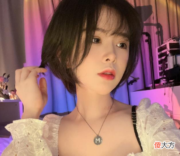 【游戏迷】主播界要变天了？国服第一扳手疑似回归，铁粉率先发布预告