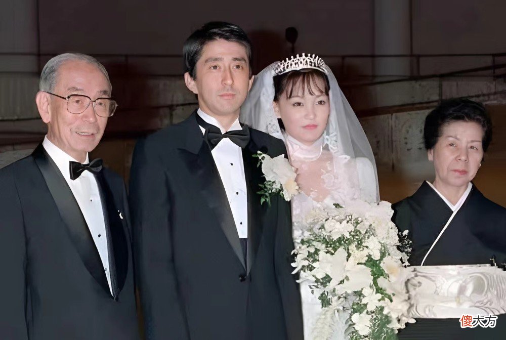 【历史故事】老照片：安倍晋三结婚时的照片，自杀未遂的东条英机