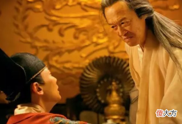 【历史故事】魏忠贤真是大明支柱？为何他一死明朝就没了，真相令人气愤