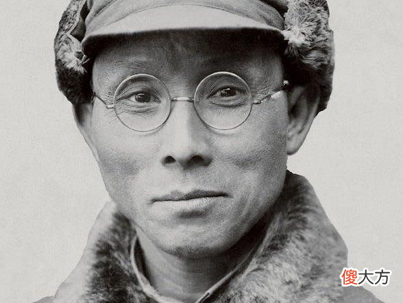 【爱历史】第四野战军的指挥系统，九位负责人，都是什么军衔？