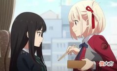 【游戏世界】LycorisRecoil：女主轻松躲子弹，队友泷奈看呆了