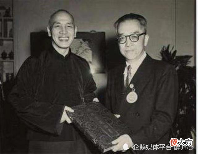【历史故事】“三块银圆”令胡适热泪盈眶，促使他出任驻美大使，为抗日奔走