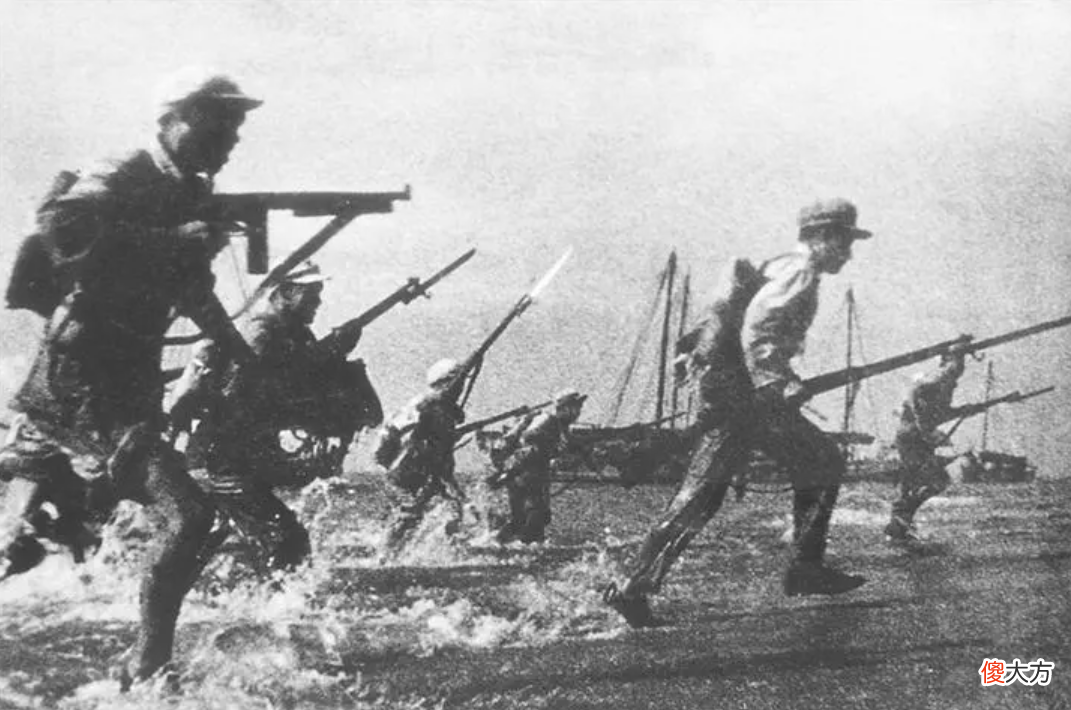 【爱历史】别轻易招惹胡琏！粟裕提醒许世友，他哼了一声，下令全军猛扑过去