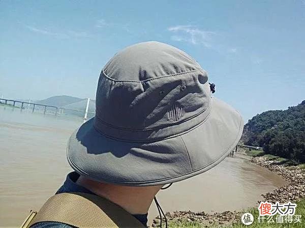 【时尚一点】这低调的小众品牌是我夏日的首先，先看帽子：单导动态奔尼帽