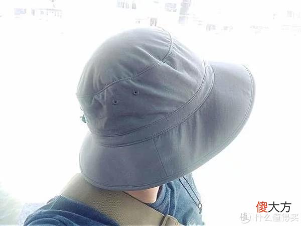 【时尚一点】这低调的小众品牌是我夏日的首先，先看帽子：单导动态奔尼帽