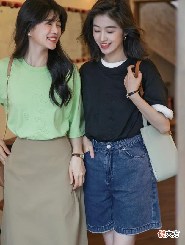 【时尚一点】夏天，如何将t恤穿出时髦减龄效果？