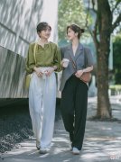 【就爱时尚】35岁左右的女人，穿通勤风格的衣服更好看，学会这7套搭配就够了
