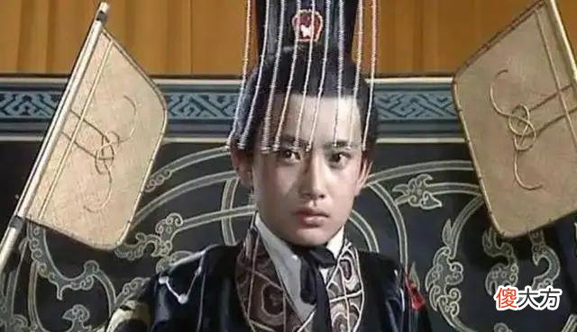 【历史故事】“匹夫一怒，血溅五步”当众殴打辱骂皇帝的权臣，却因为一句话，在临禅位前被厨奴刺杀而亡
