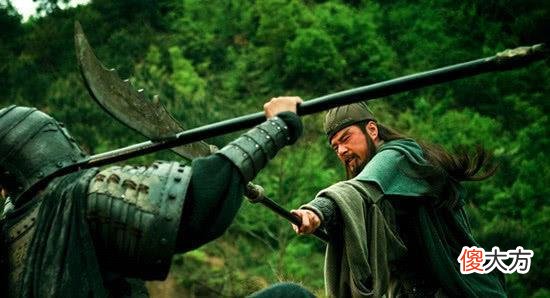 【历史故事】原创三国最强的兵器是什么?不是关羽的大刀,也不是吕布的方天画戟