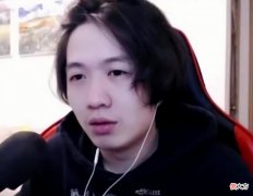 【游戏世界】王者荣耀：德华遇奇葩队友，看到李信不听劝带晕眩后，德华笑了
