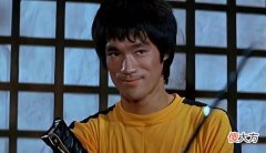 【爱历史】为练就一身正派功夫，李小龙将体脂率降至恐怖3%