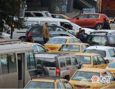 梦见交通堵塞是吉是凶？注意自身的心情(图文)