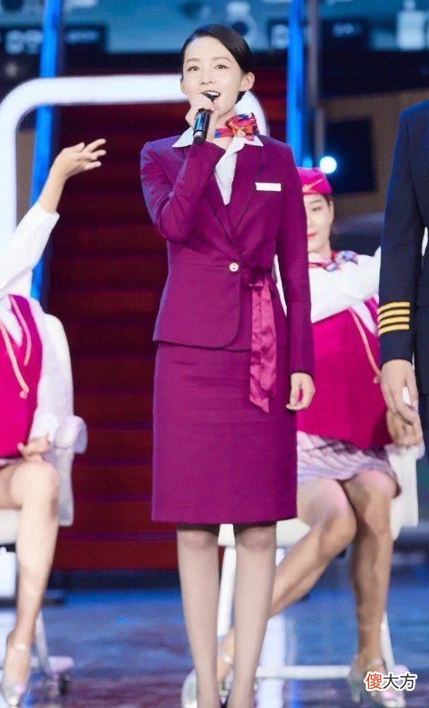 【时尚一点】李沁穿空姐制服后一对比，难怪那么圈粉
