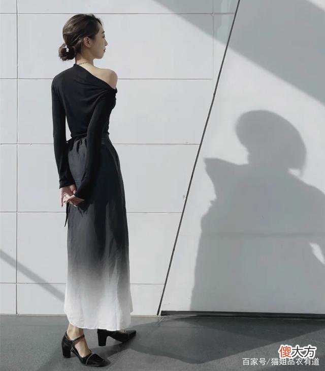 【时尚一点】今夏流行穿“渐变裙”,这几种照着穿就对了,轻松甩掉路人感