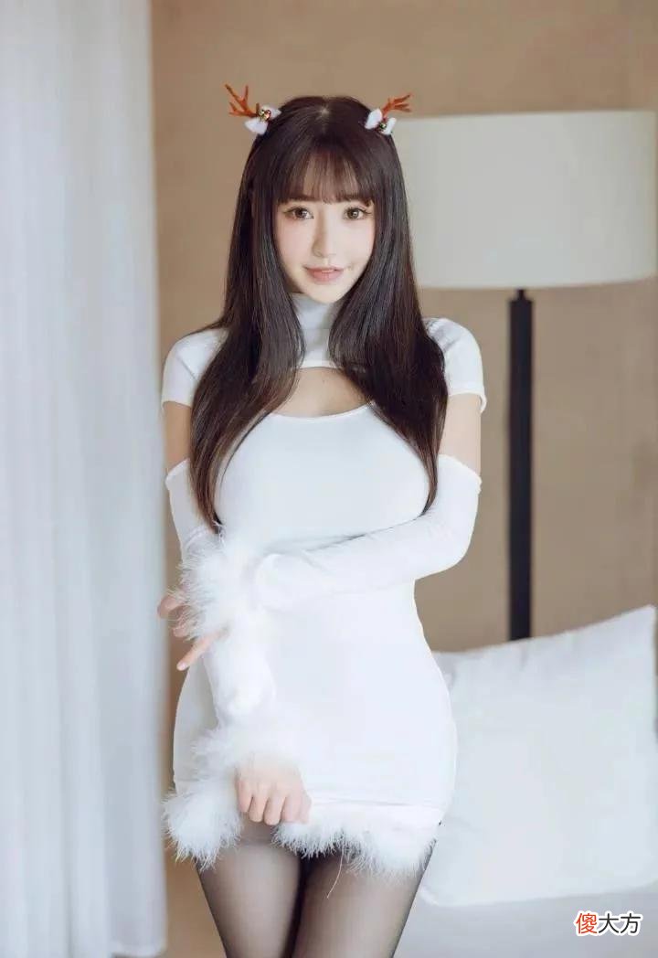 【就爱时尚】毛绒绒的衣服，给人的感觉好温暖