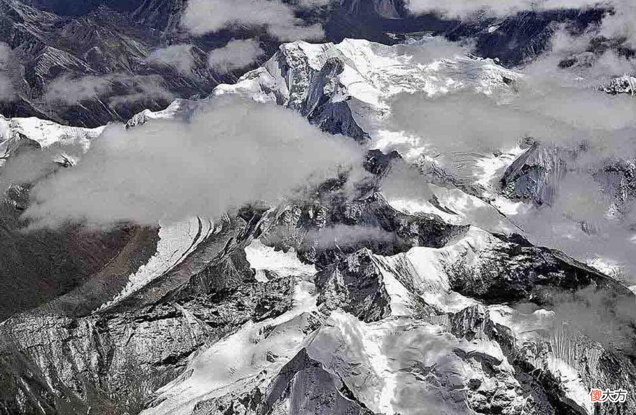 高1.5米到4.6米,喜马拉雅山“雪人”频现地球,雪怪到底存在不?