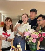 【就爱时尚】最美港姐李嘉欣晒polo衫，穿出气质简约风穿出气质