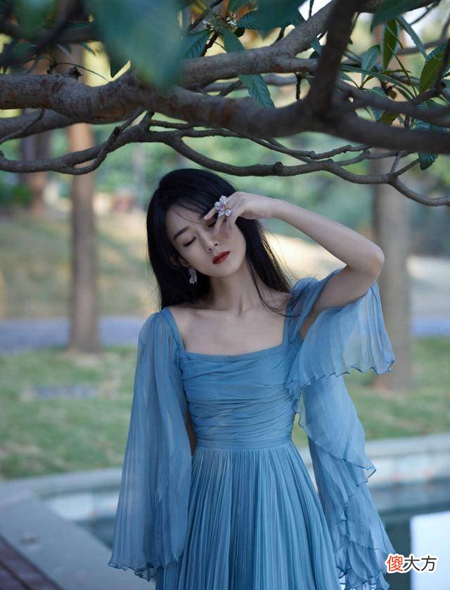 【就爱时尚】今夏流行的5种“高级色”，真正气质的女人都会穿，显白又气质