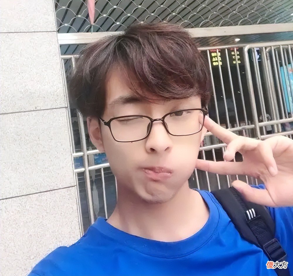 【游戏世界】赖神三天不玩老夫子，难得拿一手老夫子，却被坦然打到自闭了