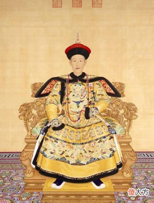 【历史故事】皇帝的一天怎么过？乾隆3点起床早朝，7点翻牌子开始乏味的一天