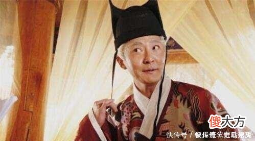 【爱历史】为何皇帝要让太监伺候, 而不是漂亮的宫女 说出来你都不信