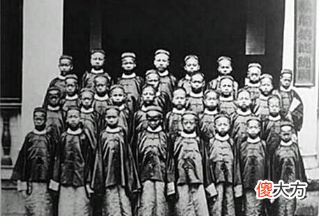 【爱历史】清朝灭亡后，清政府所欠的一屁股债最后怎么样了？是还清了吗？