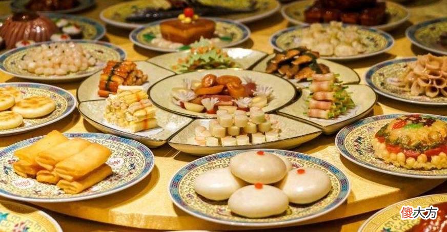 【爱历史】皇帝的每餐都是满汉全席宴，吃不了的怎么办呢