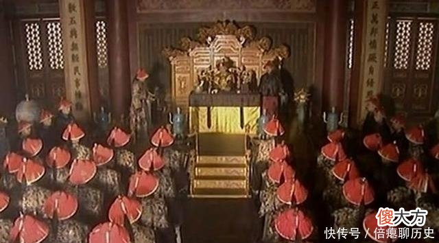 【爱历史】古代上朝时，突然内急咋办？大臣们全靠一字，皇帝两个字搞定！