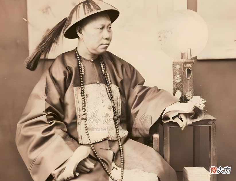 【历史故事】被凌迟处死的皇帝：四肢被钉在牛车上割了1516刀，死时年仅16岁