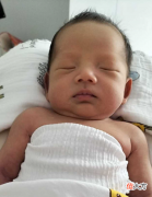 宝宝肠胀气有征兆，这些信号出现时，要多留心眼