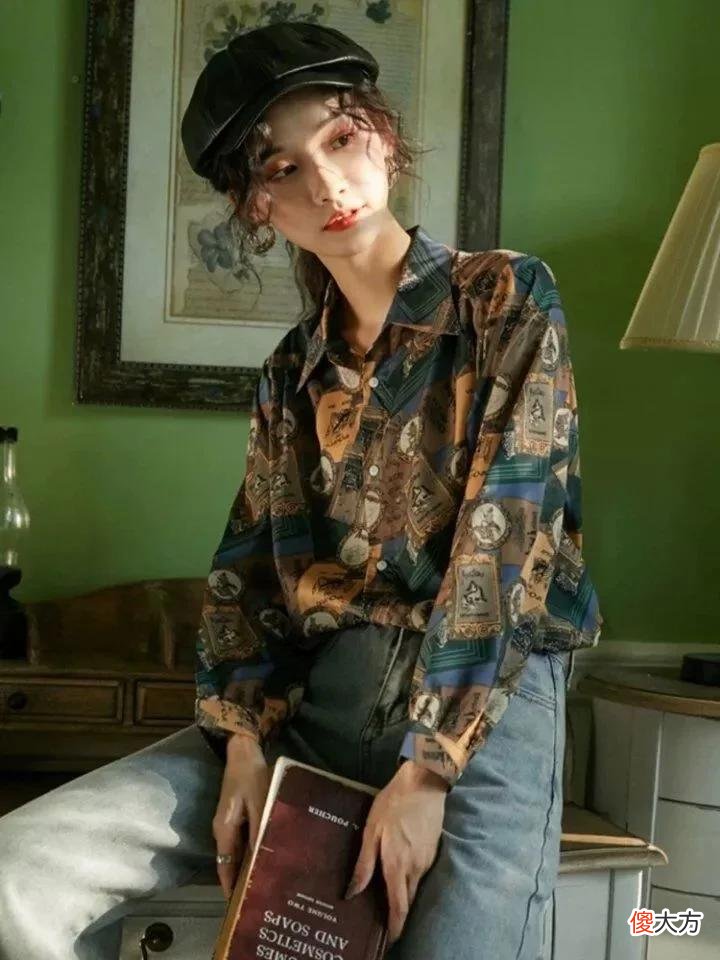 【就爱时尚】女人不管多少岁，少穿花衣服，多穿这3种颜色，显白又气质