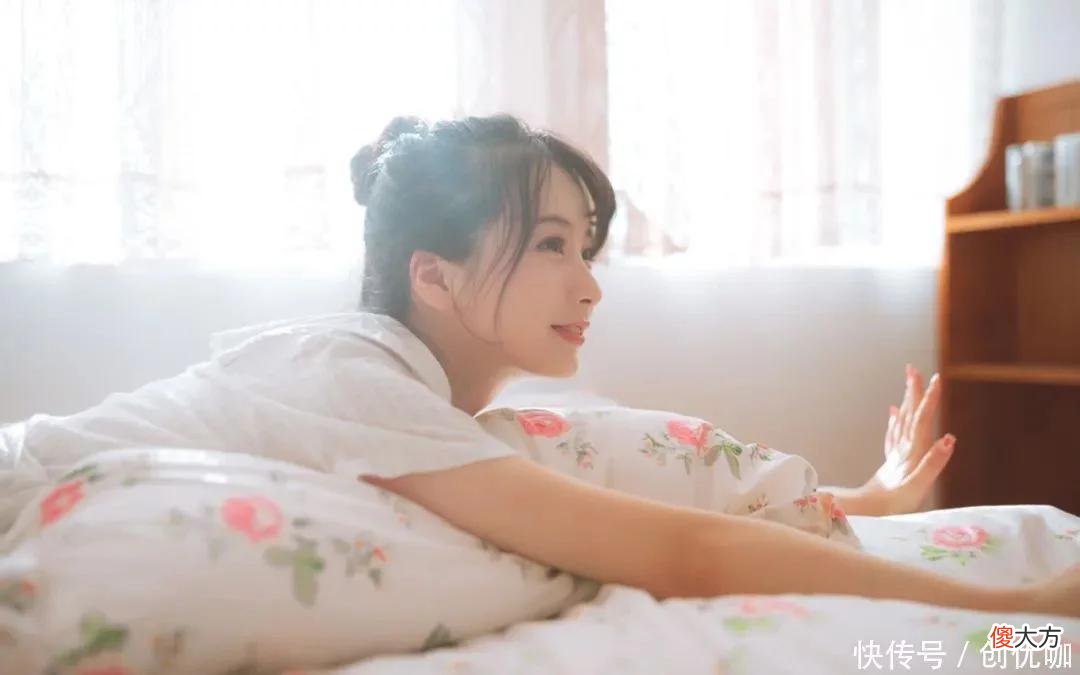 【十二星座】7月底，事业好运到，贵人助力，将左右逢源，名利双收的3个生肖