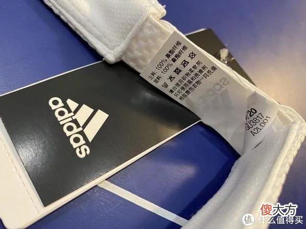 【时尚一点】40度那么热，需要一顶透气的空顶帽