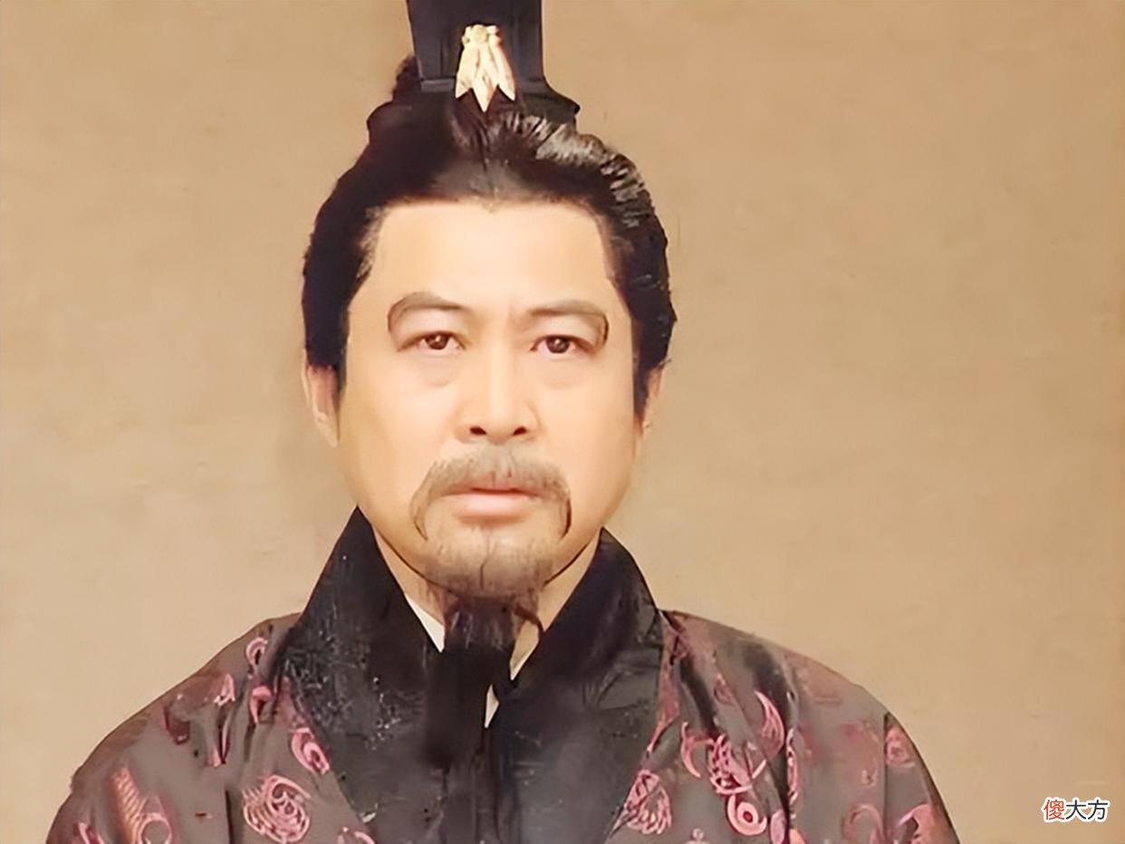 【历史故事】刘备的形象从帝王豪杰沦为“近伪君子”，是因为世人的厌恶吗？