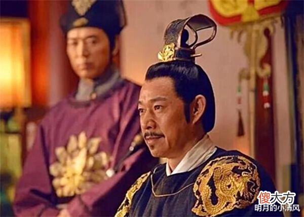 【历史故事】李世民跟武则天圆房当晚,房梁为啥忽然掉落?原因很简单