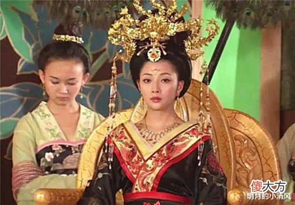 【历史故事】李世民跟武则天圆房当晚,房梁为啥忽然掉落?原因很简单