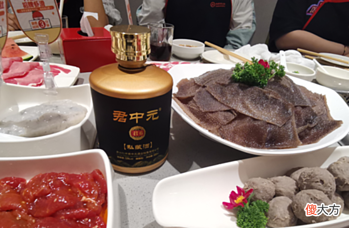 【爱历史】四川酒桌“怪象”,五粮液不是首选,这3款酒才是常客,你喝过吗