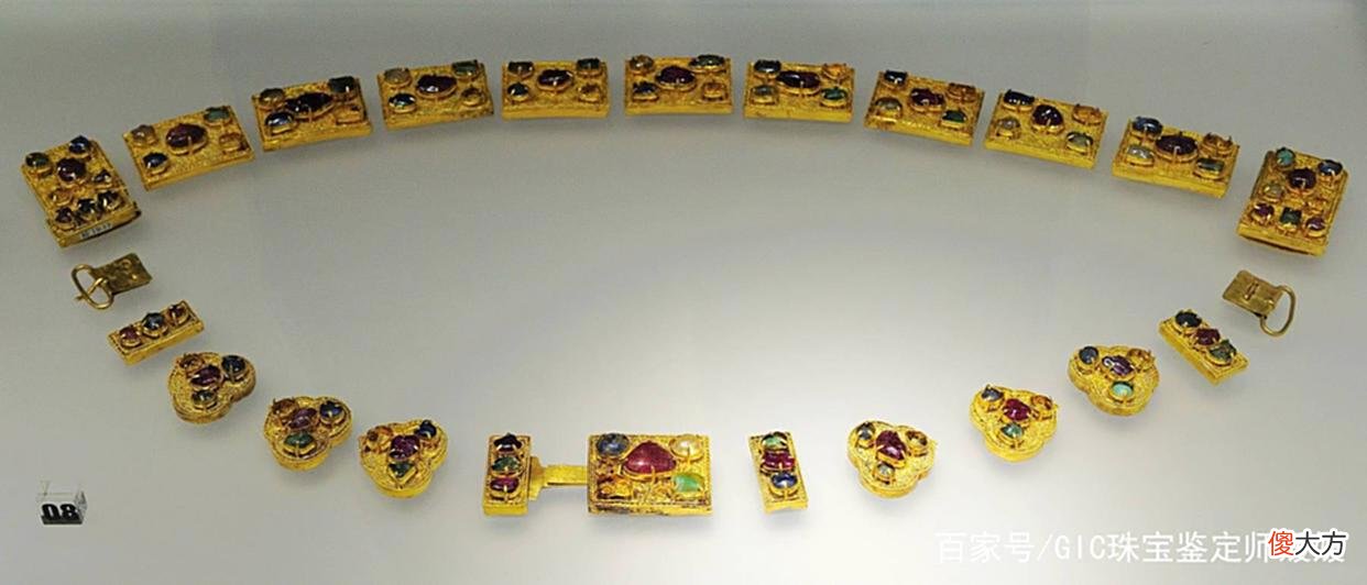 【爱历史】明朝的首饰有多美？梁庄王家的珠光宝气告诉你，还与旷世爱情有关