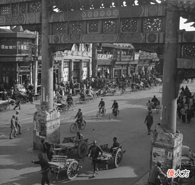 【历史故事】老照片：1947年北京的照片，再来看一看当年的那些地标！