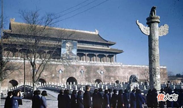 【历史故事】老照片：1947年北京的照片，再来看一看当年的那些地标！