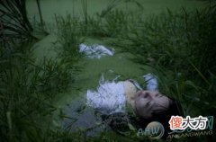如何解读梦见水中有死人的象征含义？(图文)